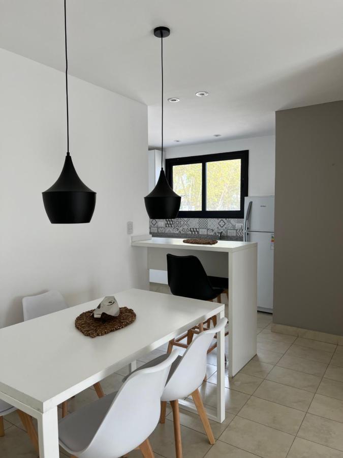 Cbmona Suites Villa Mercedes Luaran gambar