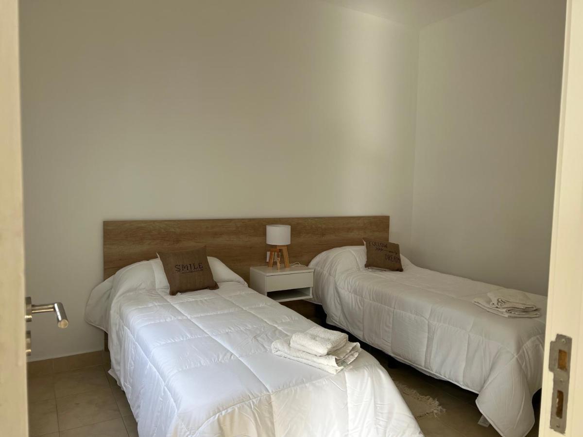 Cbmona Suites Villa Mercedes Luaran gambar