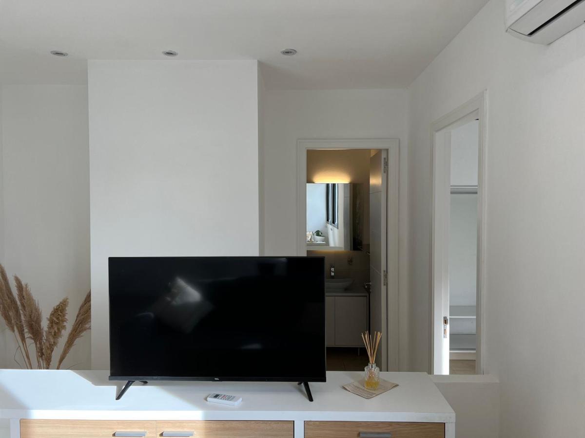 Cbmona Suites Villa Mercedes Luaran gambar