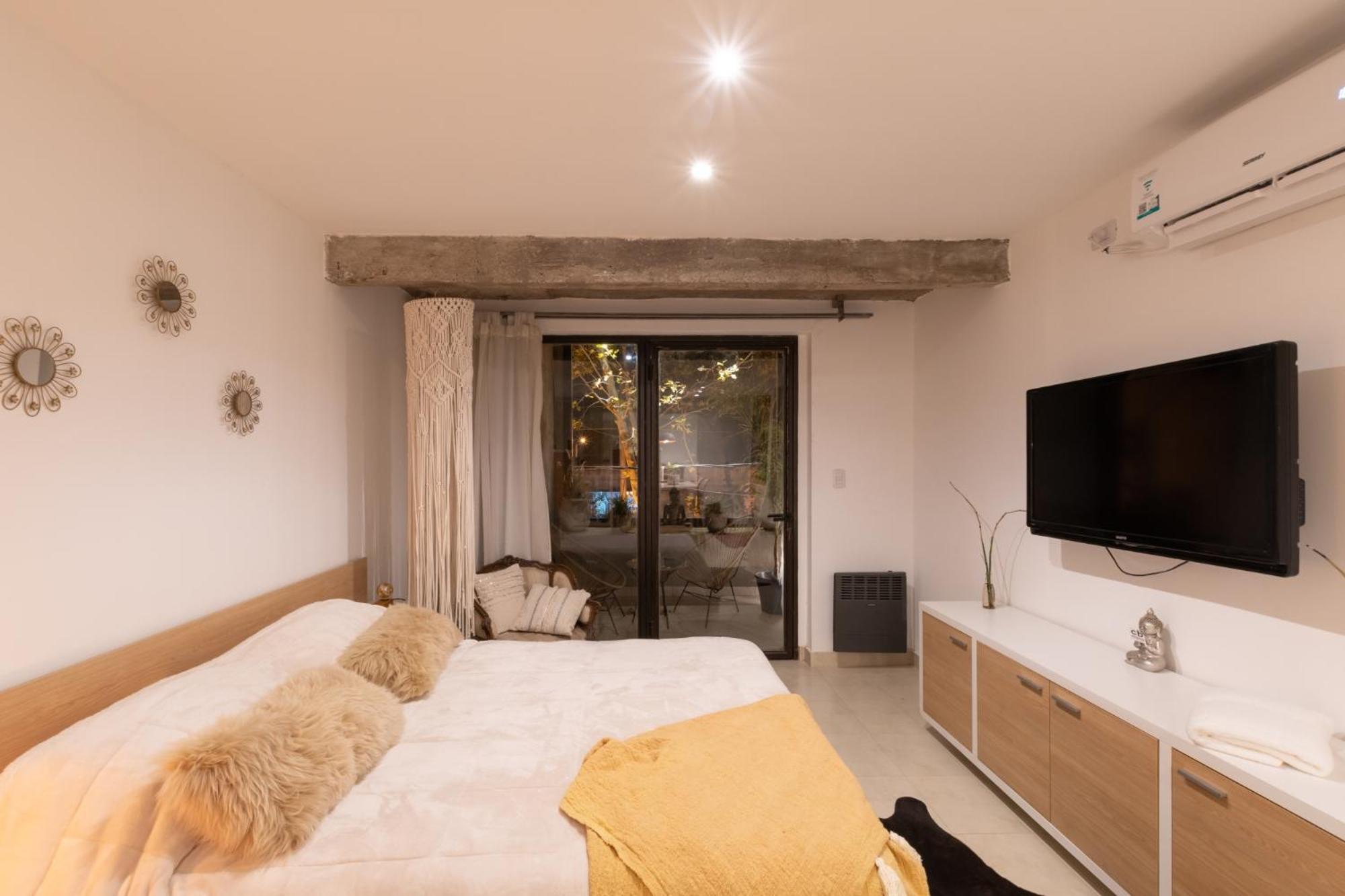 Cbmona Suites Villa Mercedes Luaran gambar